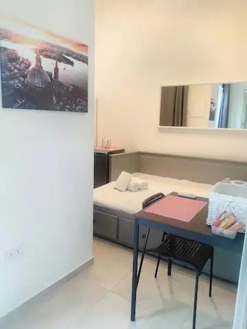 מלון Cospicua Ninety Eight Boutique Living מראה חיצוני תמונה